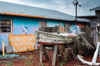 outside singleton's seafood shack