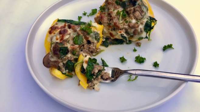 spinach and steak stuffed peppers