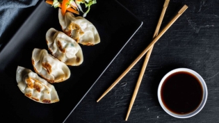 pork and cabbage potstickers